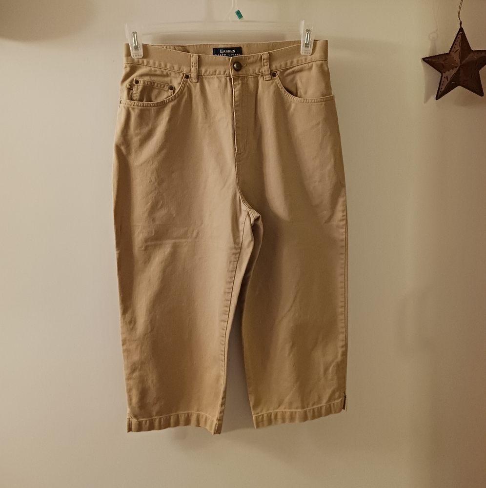 Lauren Ralph Lauren Chinos Capri Pants Size 10P Tan